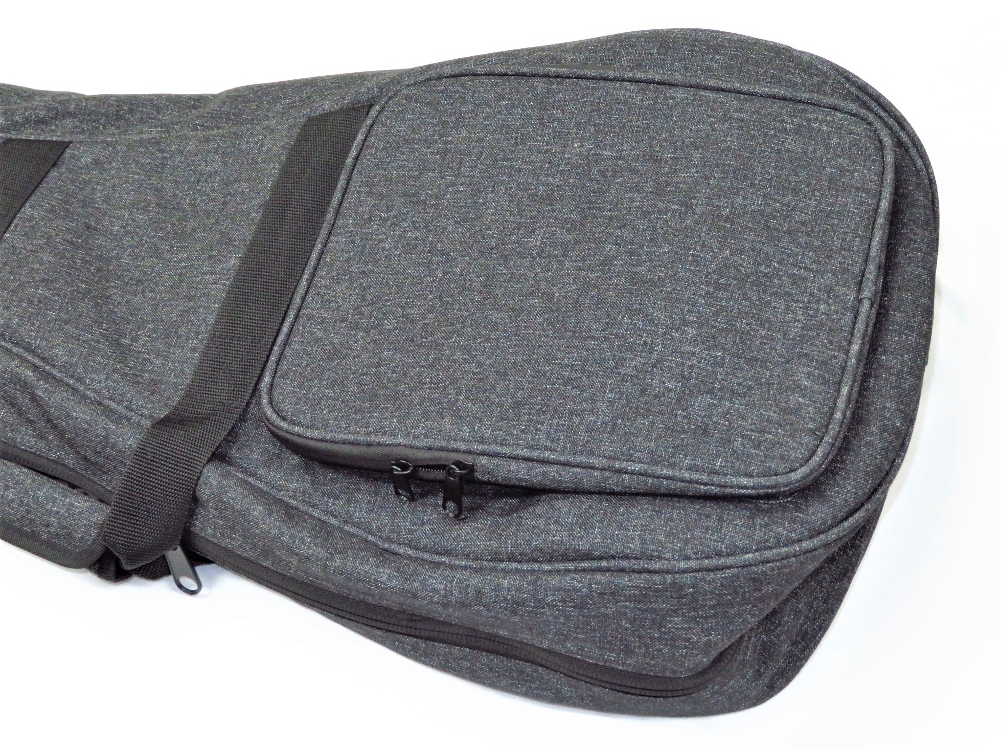 新着 津軽三味線 ST-1 総花梨製 背負い可能なソフトケース グレー色 他