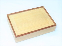 三味線用　中古　駒入れ