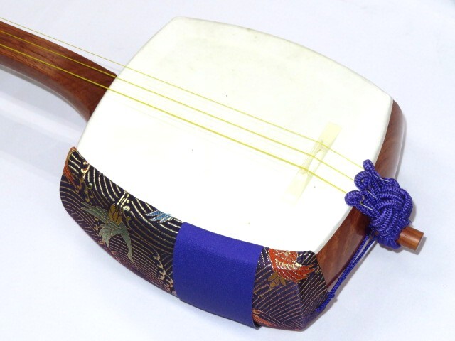 新品三味線　花梨長唄
