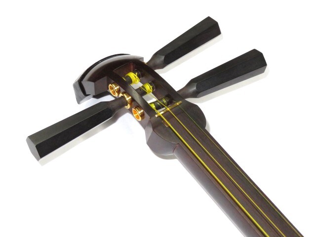 中古三味線　紅木　津軽