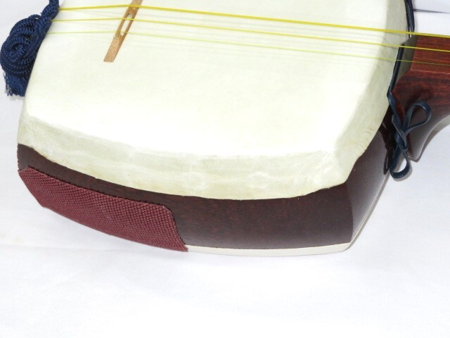 中古三味線　紅木　津軽