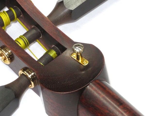 中古三味線　紅木　津軽