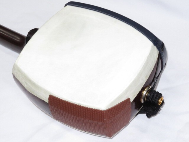 中古三味線　紅木　津軽