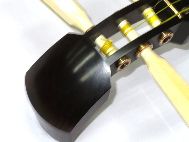 中古三味線　紅木　津軽