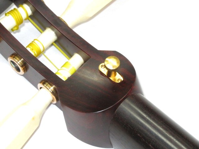 中古三味線　紅木　津軽