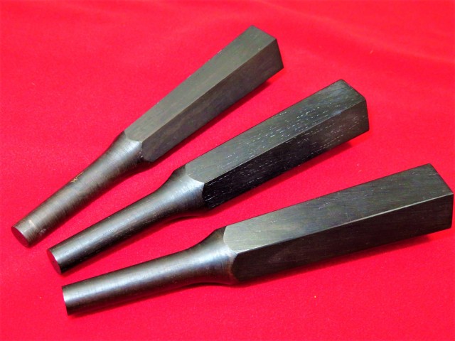 □ 津軽三味線　前破れ無し　黒檀糸巻　棹折無し　太棹□ Shop 糸巻き（津軽三味線「太棹」用） at 和楽器市場·新館 | 和