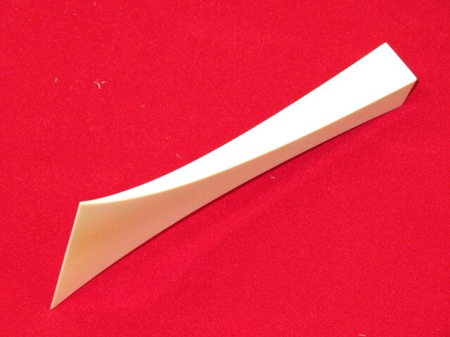 三味線・お琴の老舗 菊岡 中むら】中古 三味線用 象牙製 丸撥008 約20