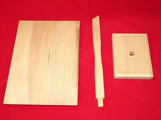 三味線・お琴の老舗 菊岡 中むら】小唄三味線用 桐製 1本足見台 桑巻き