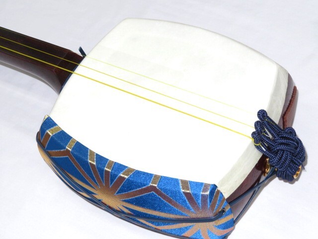 三味線・お琴の老舗 菊岡 中むら】新品 三味線本体 上紅木 津軽