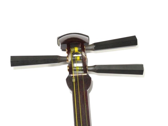 中古三味線　半津軽　紅木