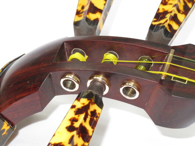 中古三味線　紅木　津軽　金細　綾杉胴