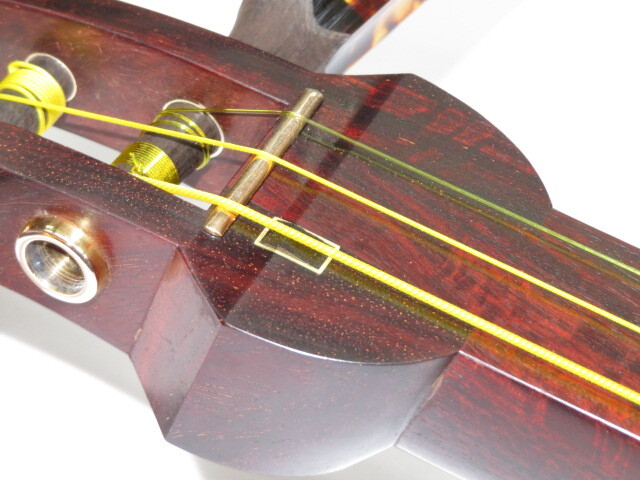 中古三味線　紅木　津軽　金細　綾杉胴
