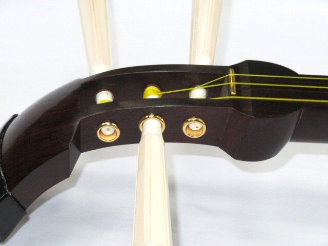 中古三味線　紅木　地唄