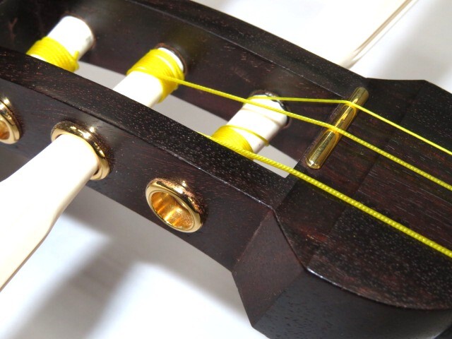 中古三味線　紅木　地唄