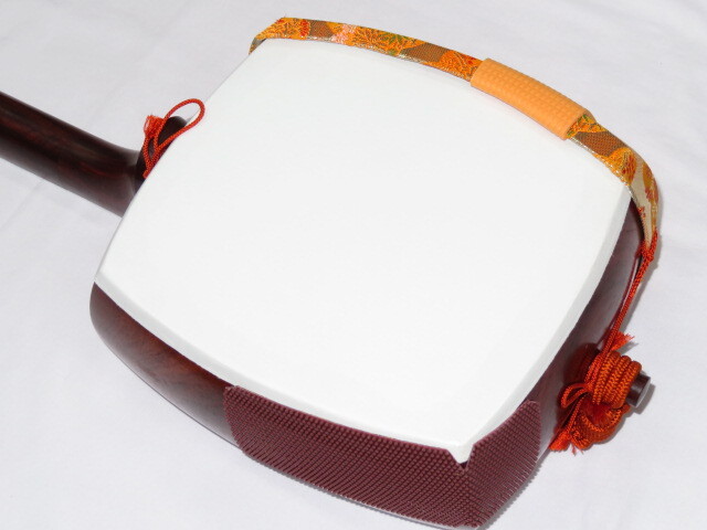 中古三味線　紅木　半津軽