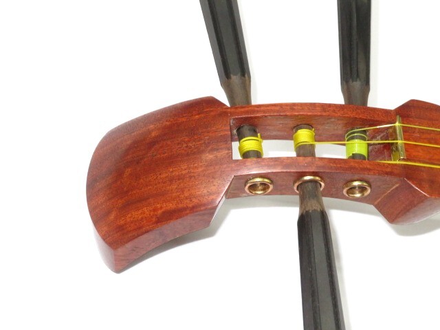 新品三味線　花梨民謡山田地唄