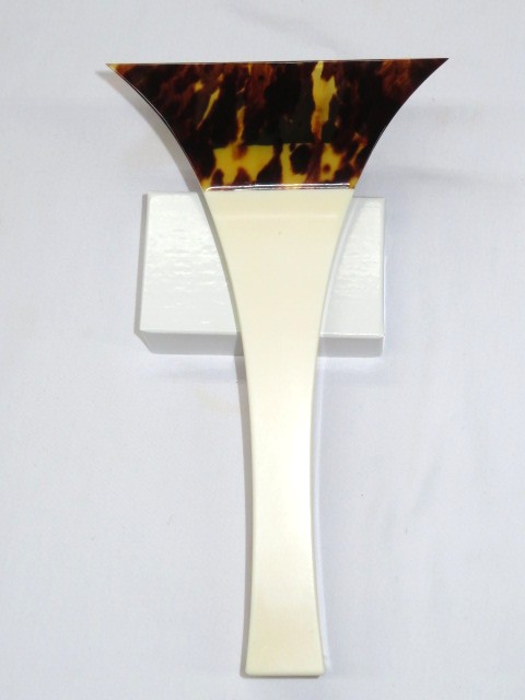 三味線・お琴の老舗 菊岡 中むら】地唄三味線用 津山べっ甲撥 004 七八