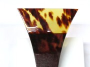 三味線・お琴の老舗 菊岡 中むら】 菊岡 中むらの職人が1丁ずつ丁寧に