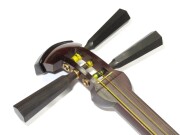 三味線・お琴の老舗 菊岡 中むら】 菊岡 中むらの職人がこだわりぬいた