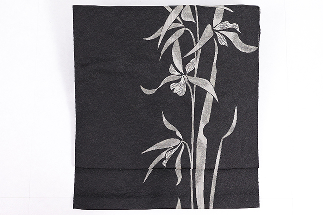 西陣織 九寸名古屋帯 洋花 黒 お仕立付き