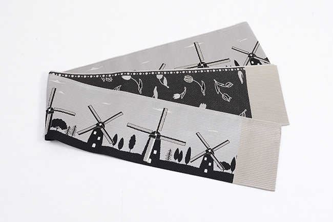 博多織 正絹 半幅帯 リバーシブル 風車×チューリップ 灰色×黒