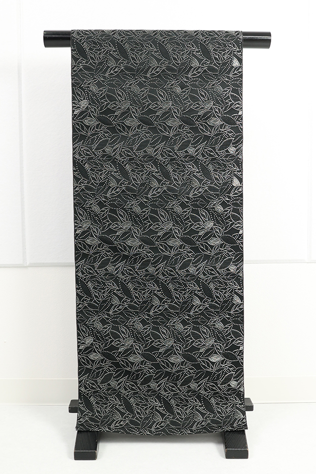 丹後 ワタマサ ひとえ八寸帯（兵児帯） 木の葉詰 黒×プラチナ