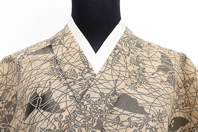 竺仙(ちくせん) 浴衣（ゆかた） 綿 秋草に蝶 ベージュ×灰色