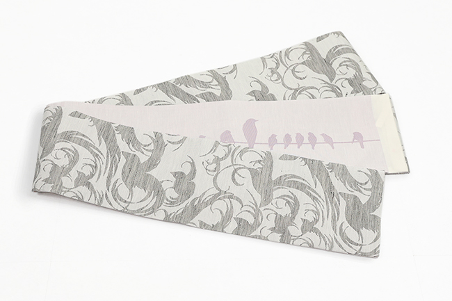 西陣織 蔦屋久兵衛 絹麻両面半幅帯 カラス  灰色×薄ピンク