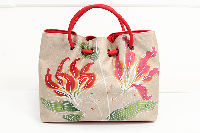 あづまやオリジナル 栗山工房 紅型染め 正絹帯地 バッグ グロリオサ ベージュ