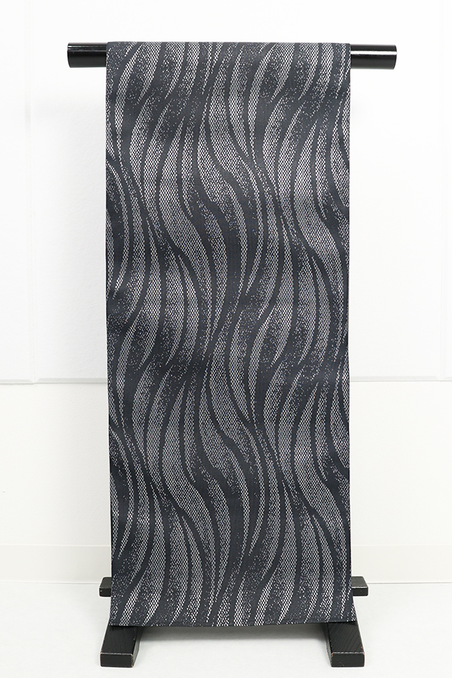 蔦屋久兵衛 ひとえ八寸帯（兵児帯） 波 濃灰色×銀