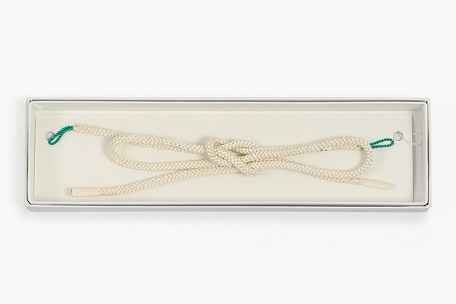 女性用羽織紐 正絹 手組紐 れん アイボリー×緑