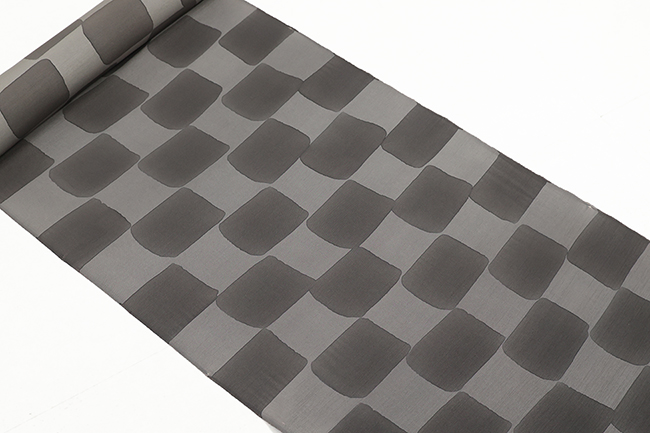 【洗える正絹 長襦袢 雲霞】京都浅見謹製 百万石 鼠 広幅 背の高い方にオススメ！