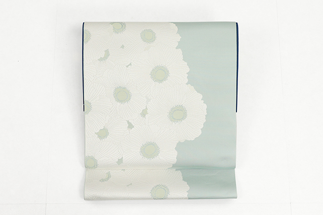 【価格はお問い合わせください】 西村織物 博多織 正絹 八寸名古屋帯 紋八寸 花むすび 花一華   薄緑×白