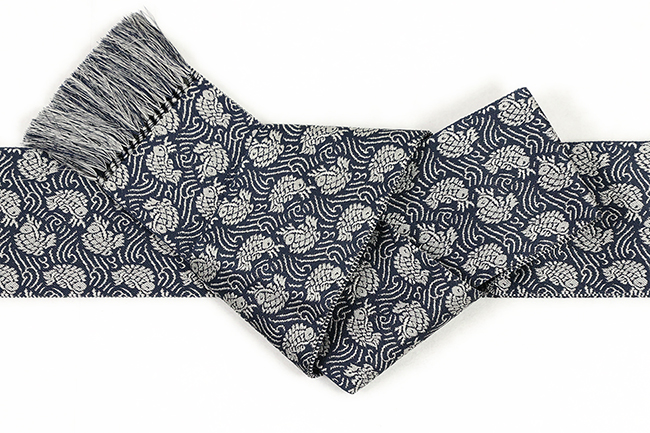 米沢織 近賢織物 角帯 名物裂角帯 荒磯ごい 紺