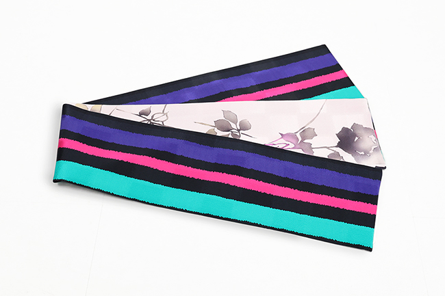 京都 青野工房 半幅帯 正絹 ハイブリッド染め  カラフル縦ライン ピンク花 1129