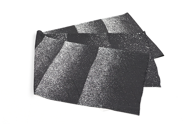 京都 青野工房 正絹 帯揚げ ろうけつ染め しぶき 黒