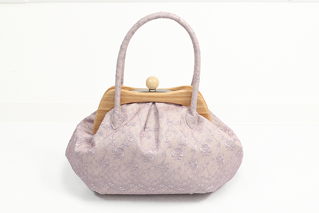 バッグ がま口ハンドバッグ 刺繍 ピンク