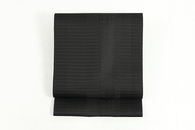 【価格はお問い合わせください】博多織 西村織物 正絹 夏 八寸名古屋帯 単衣用 粗紗八寸 松葉綟 献上柄 黒