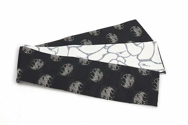 西陣織 蔦屋久兵衛 絹麻 両面半幅帯 麒麟 キリン 黒×灰