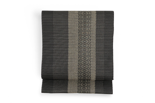 【価格はお問い合わせください】博多織 西村織物 正絹 夏 八寸名古屋帯 単衣用 紗八寸 松葉綟  黒