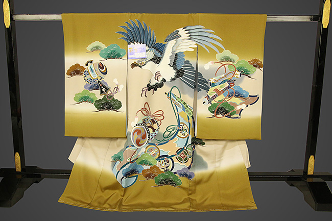 男児着物 お宮参り祝い着 金茶地 手描友禅 鷹 のしめ初着 産着