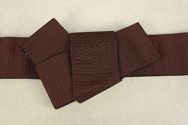 博多織 西村織物 角帯 正絹 悦 ヤスラ段 えんじ
