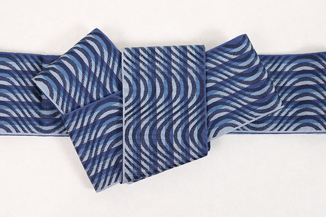 博多織 男帯 正絹 波模様 青