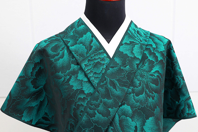 【受注生産品】ワタマサ 洗える正絹お召し着尺 諸口 黒経 牡丹尽し no.50エメラルドブルー