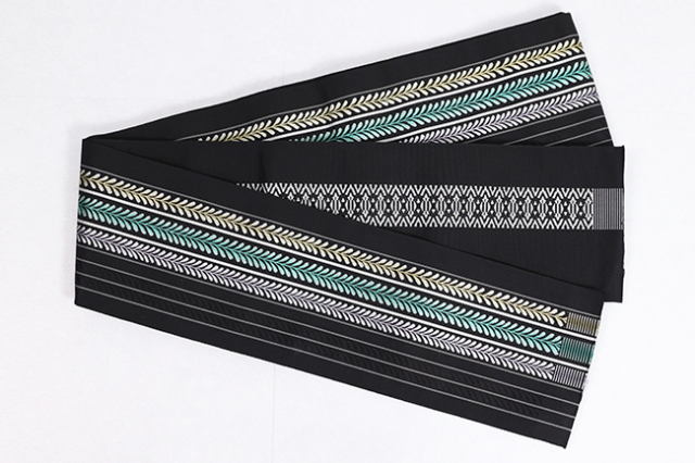 博多織 西村織物 正絹 半幅帯 結 ボカシ藤 黒