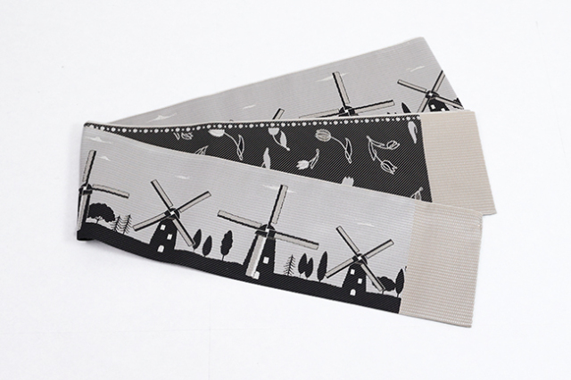 博多織 正絹 半幅帯 リバーシブル 風車×チューリップ 灰色×黒