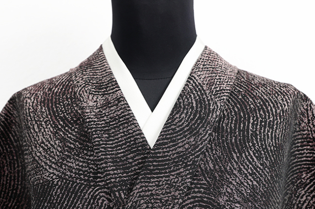 【価格はお問い合わせください】誉田屋源兵衛 着物 お召し 「紙世妙」 二人静 聖水聖賈 黒×ベージュ