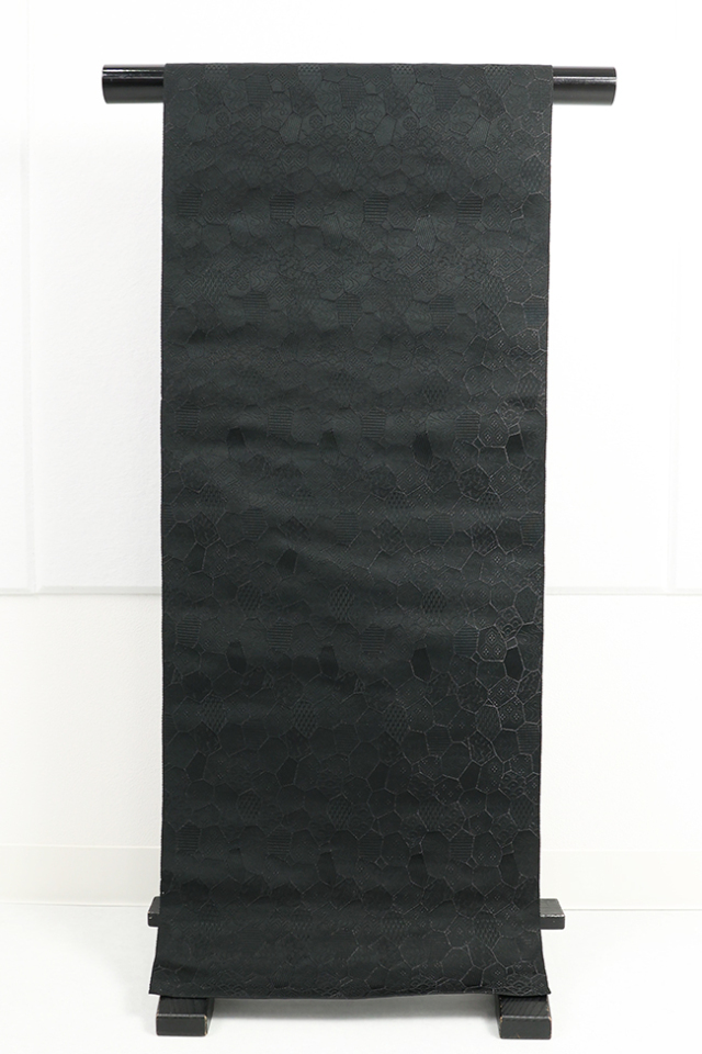 丹後 ワタマサ ひとえ八寸帯（兵児帯） 柄入切取 黒×黒