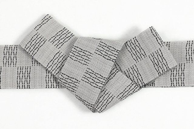 本麻 角帯 両面 夏帯 よろけ市松 灰色