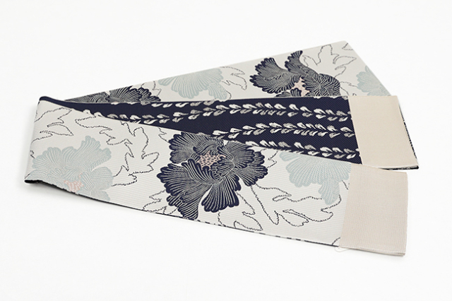 博多織 正絹 半幅帯 リバーシブル 牡丹 蔓 アイボリー×紺×水色